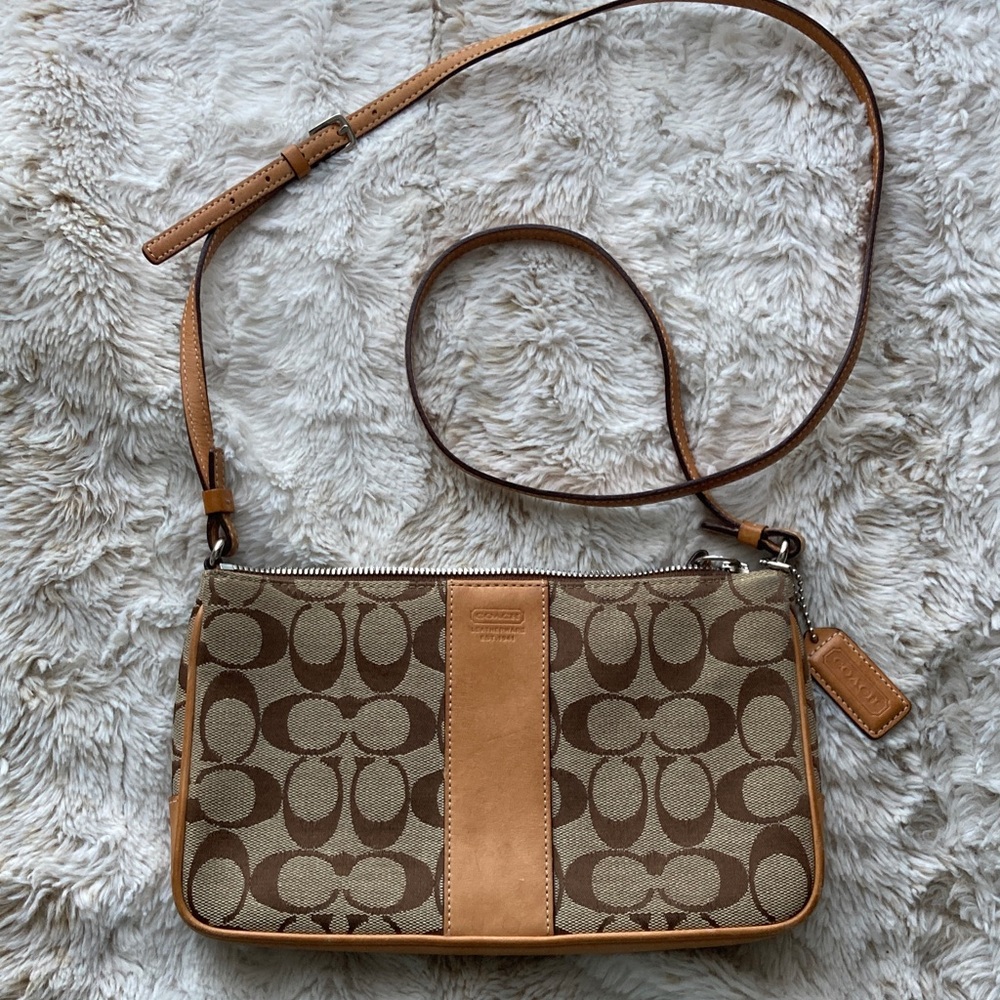 COACH Brown Patterned Shoulder Bag With Leather accents